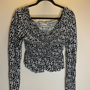 Urban Outfitters Floral long sleeve